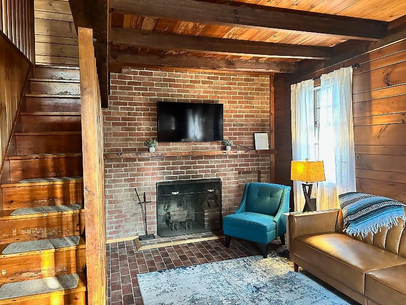 Furnished Finder property 556583_1 photo 6