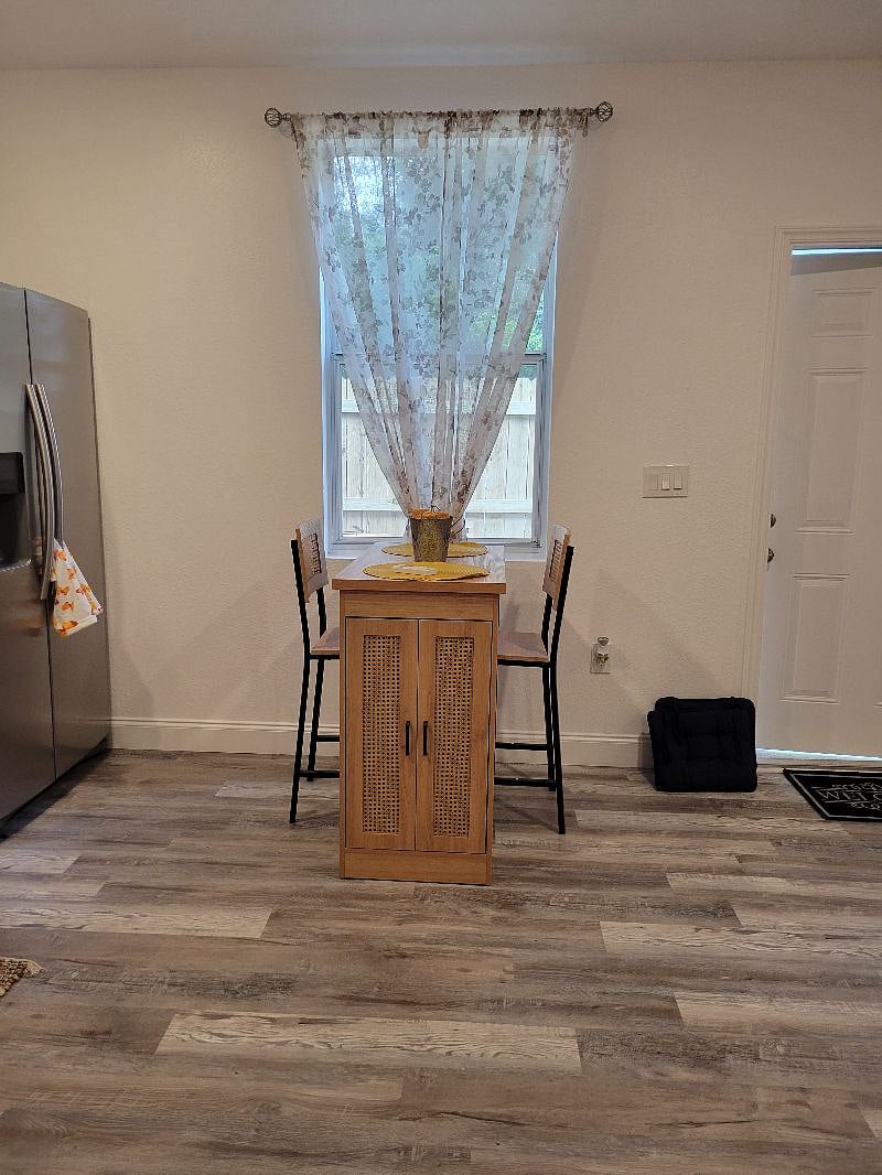 Furnished Finder property 556598_1 photo 19
