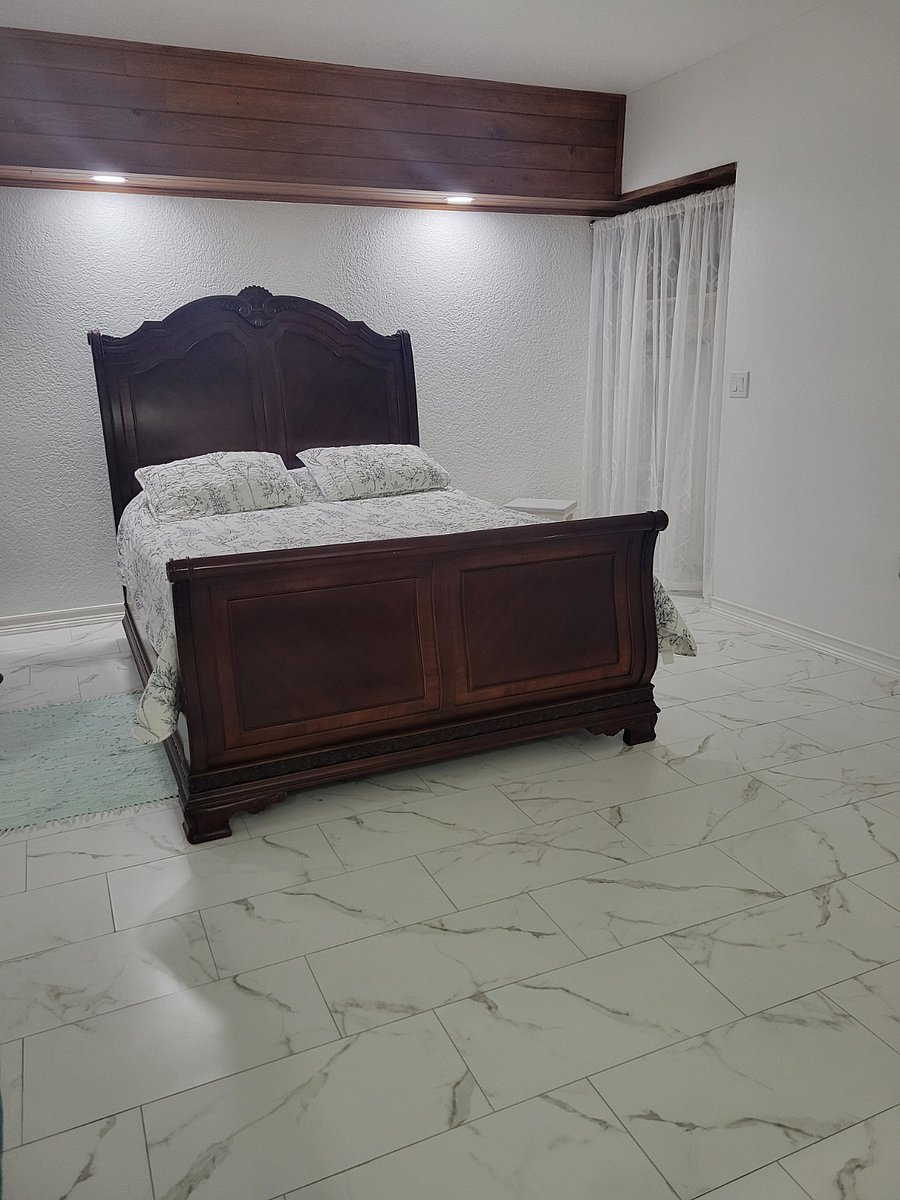 Furnished Finder property 556598_1 photo 6