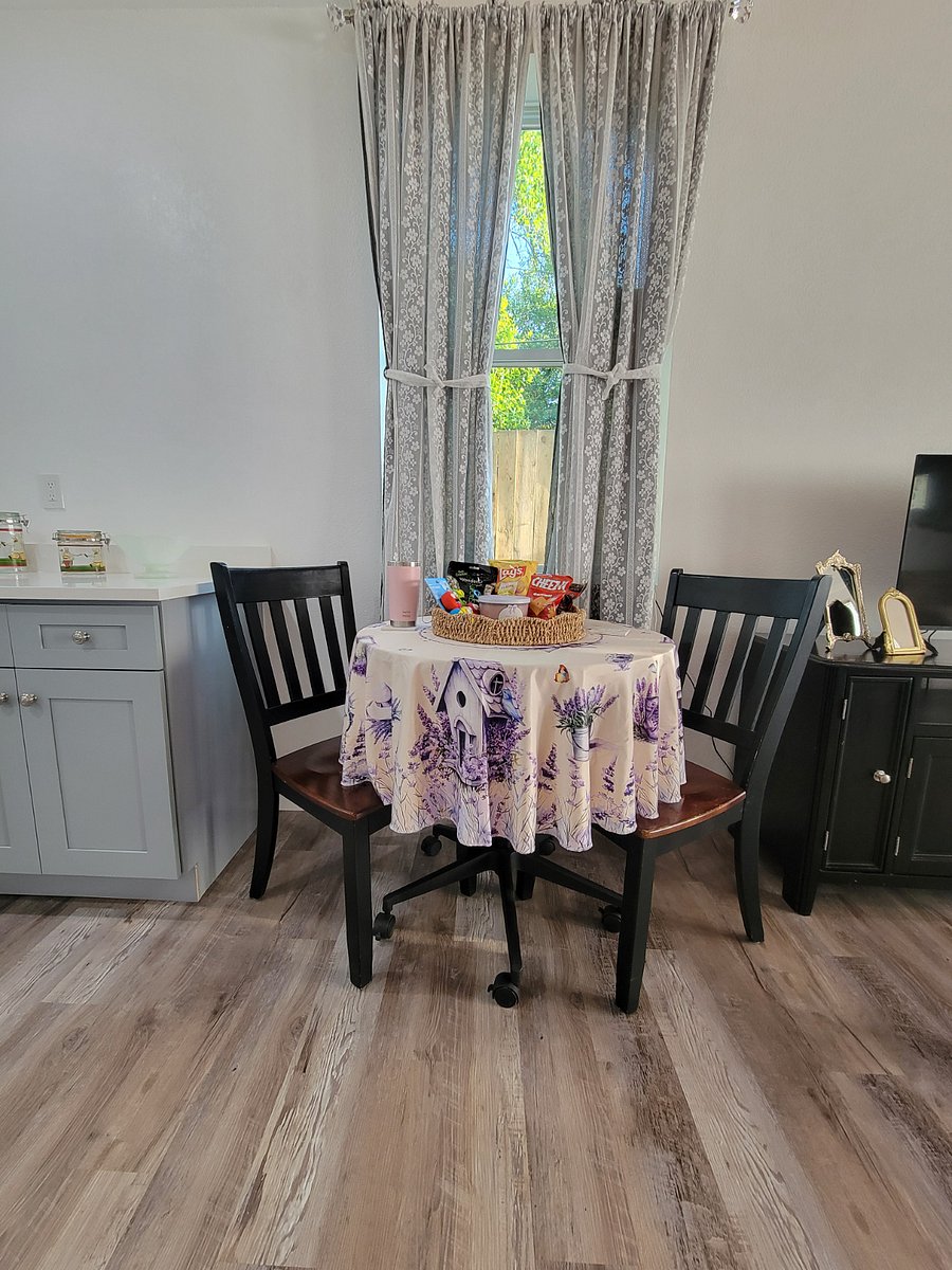 Furnished Finder property 556598_2 photo 10