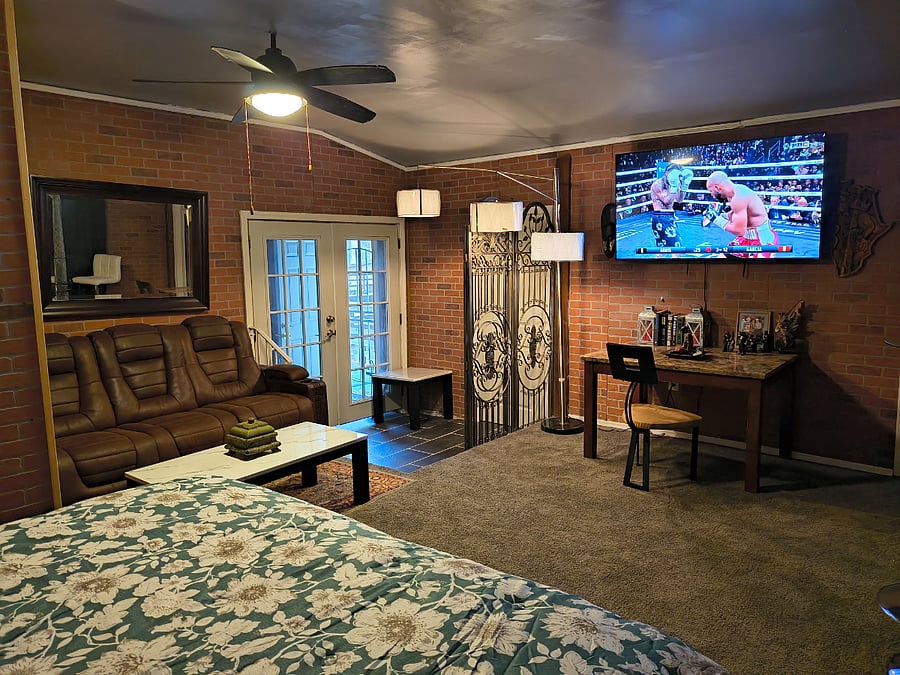 Furnished Finder property 556632_1 photo 11