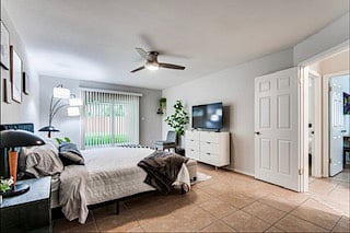 Furnished Finder property 556670_1 photo 11