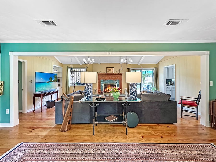 Furnished Finder property 556693_1 photo 18