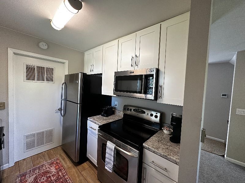 Furnished Finder property 556694_1 photo 6