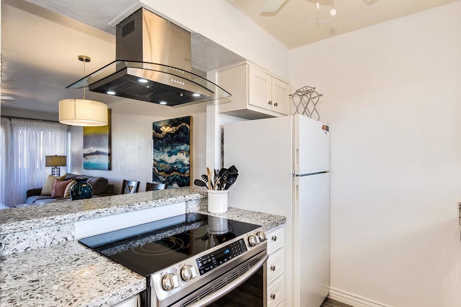 Furnished Finder property 556713_1 photo 8