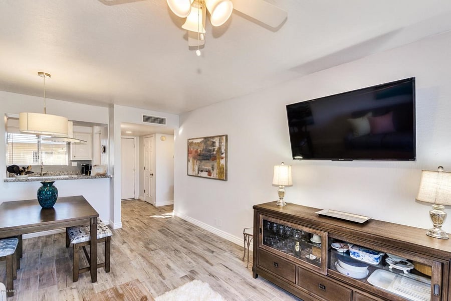 Furnished Finder property 556713_1 photo 2