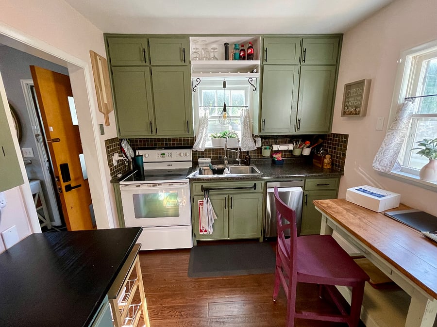 Furnished Finder property 556721_1 photo 7