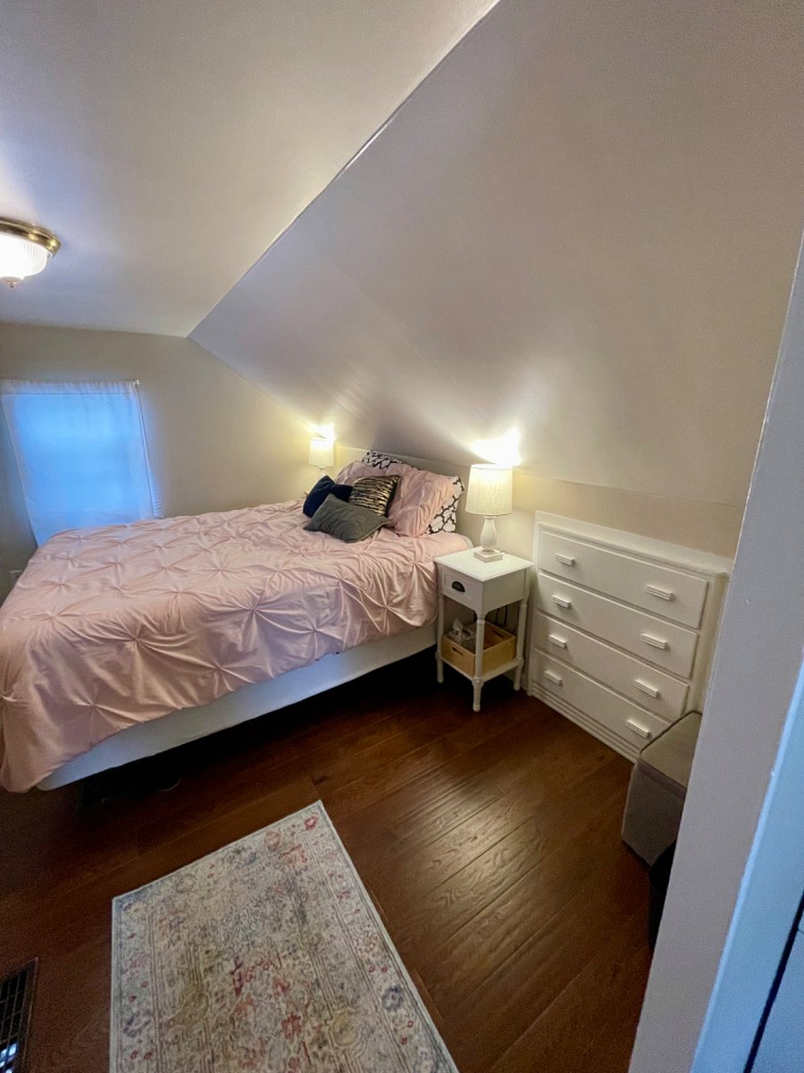 Furnished Finder property 556721_1 photo 17