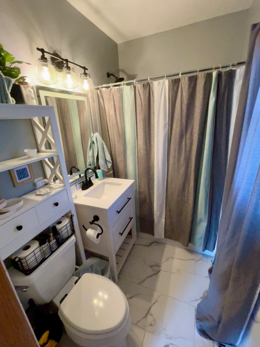 Furnished Finder property 556721_1 photo 32