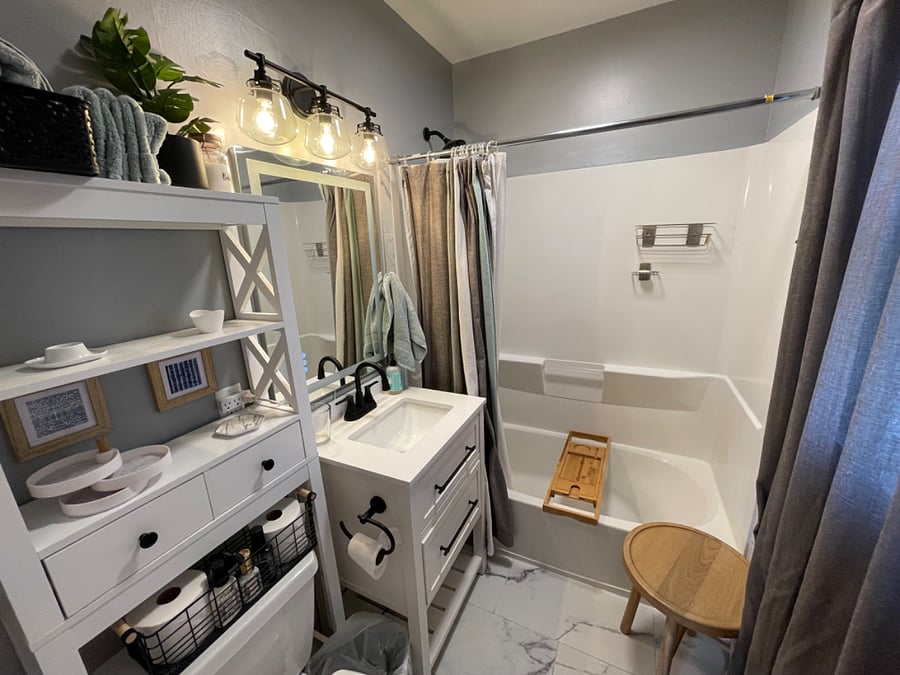 Furnished Finder property 556721_1 photo 35