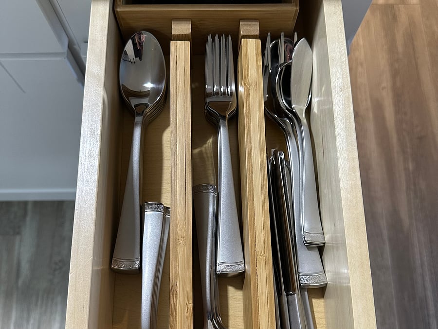 Service for 8