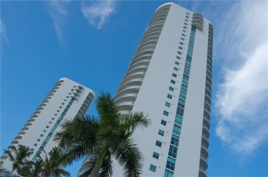 Highrise Luxury building