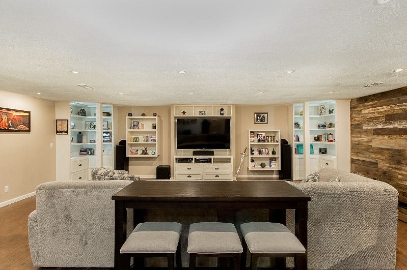 Furnished Finder property 556855_4 photo 18