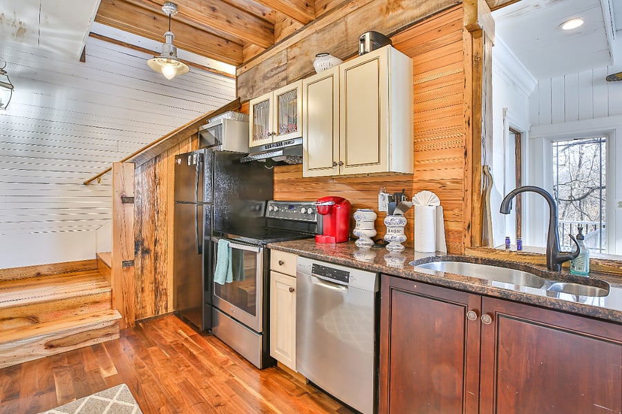 Furnished Finder property 556874_1 photo 5