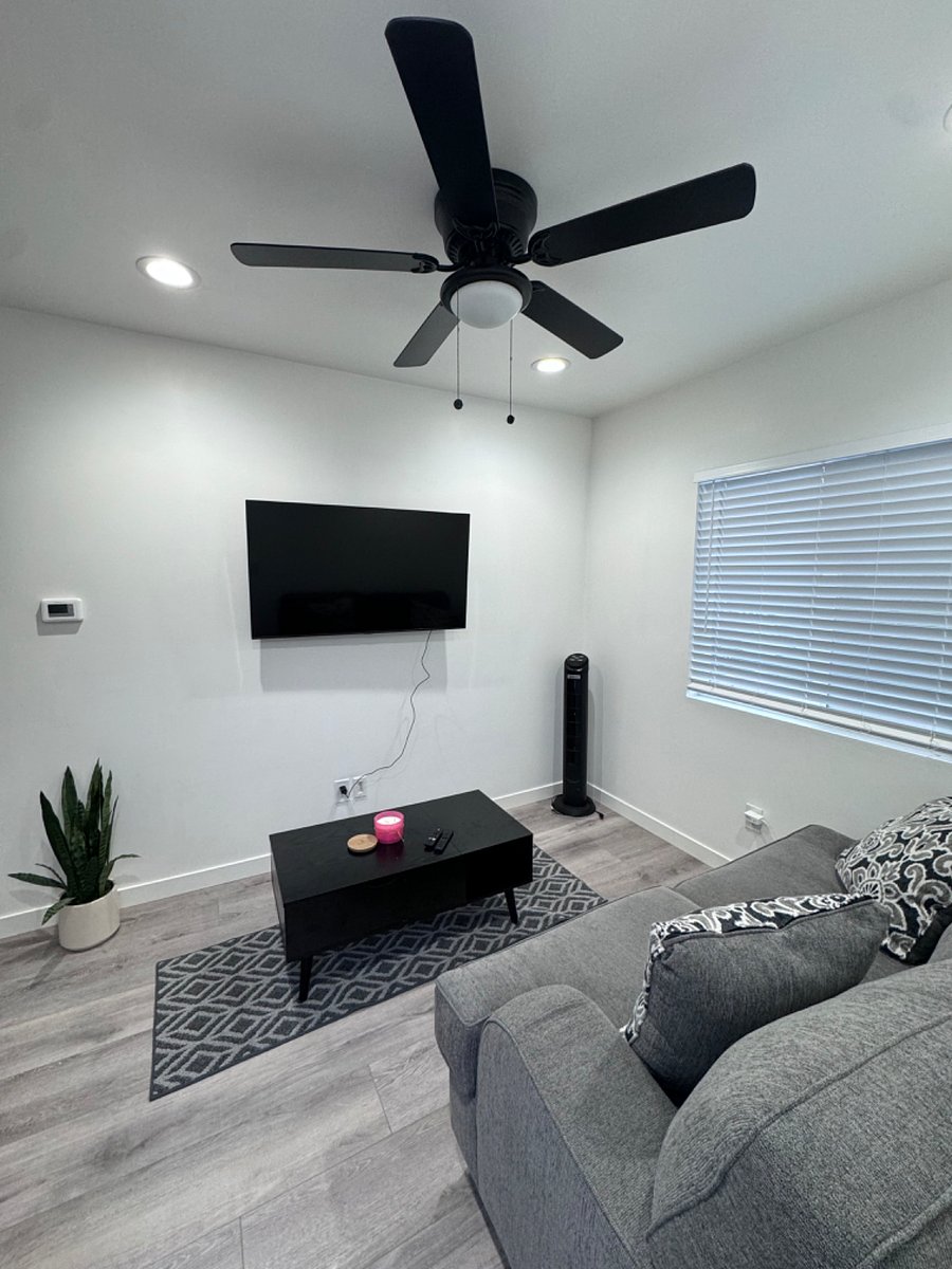 Furnished Finder property 556911_1 photo 3