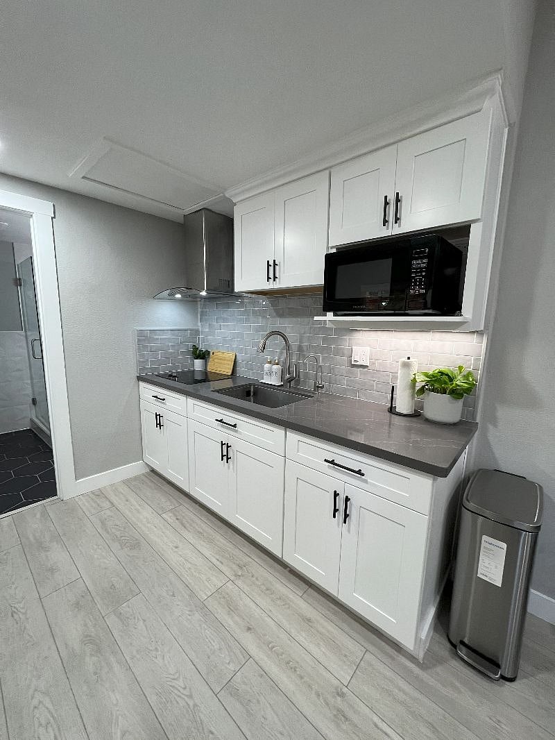 Furnished Finder property 556919_1 photo 8