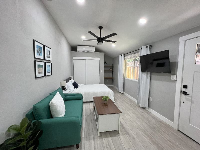 Furnished Finder property 556919_1 photo 6