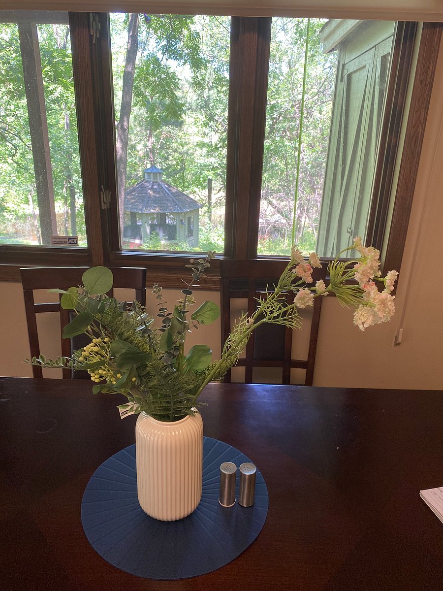 Furnished Finder property 556921_1 photo 9