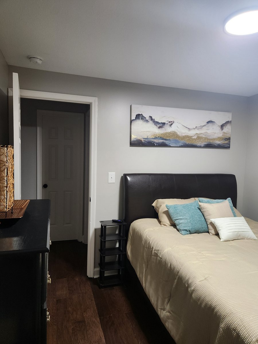 Furnished Finder property 556924_1 photo 12