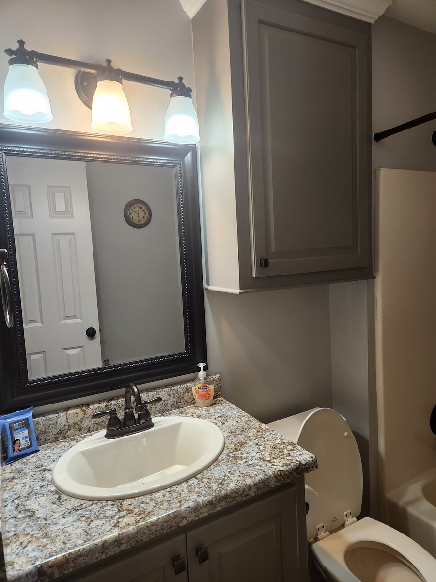 Furnished Finder property 556924_1 photo 16