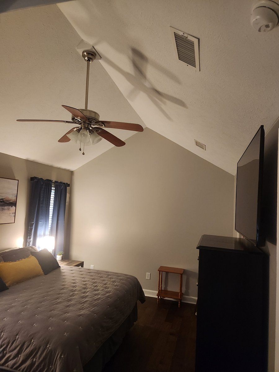 Furnished Finder property 556924_1 photo 10