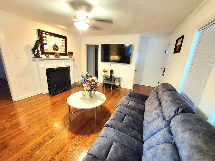 Furnished Finder property 556934_1 photo 4
