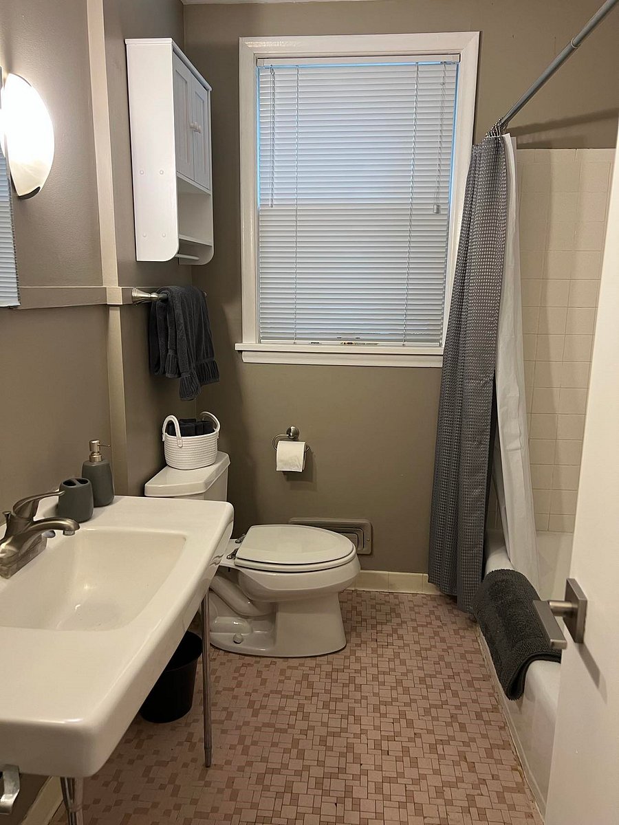 Furnished Finder property 556968_1 photo 8