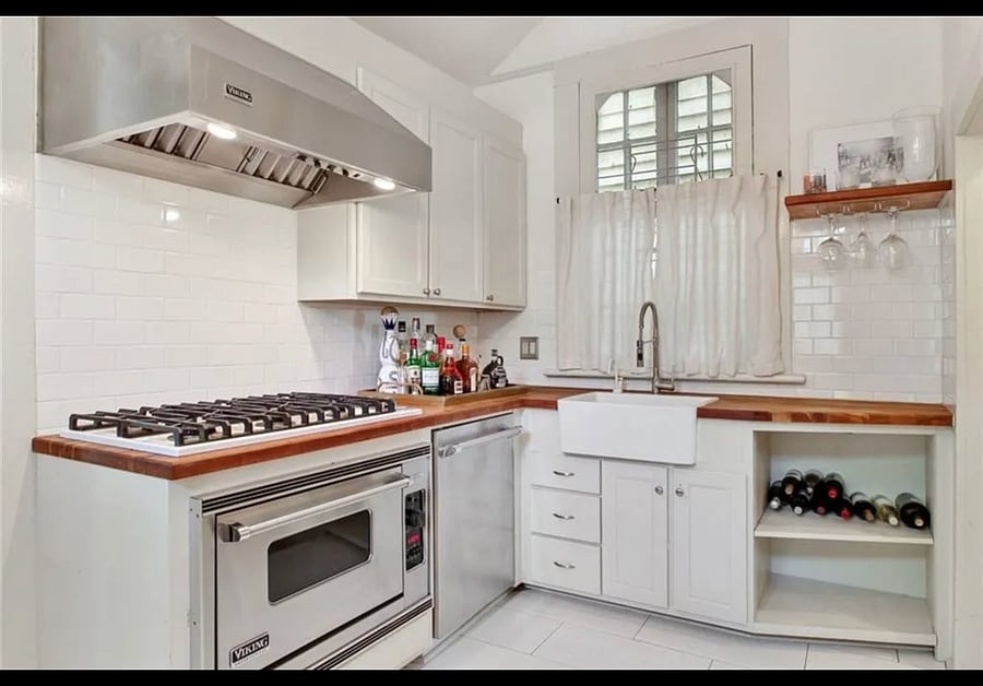 Furnished Finder property 556972_1 photo 3