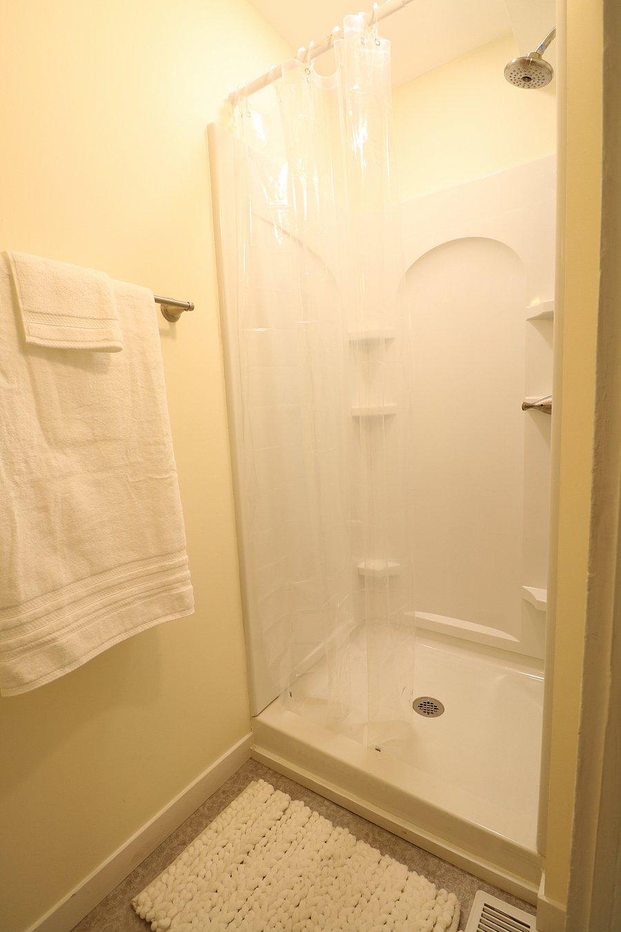 Furnished Finder property 556996_2 photo 14