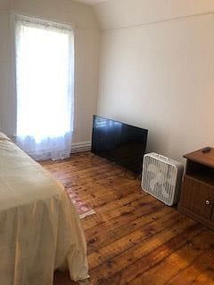 ROOM 4=MARIGOLD $600