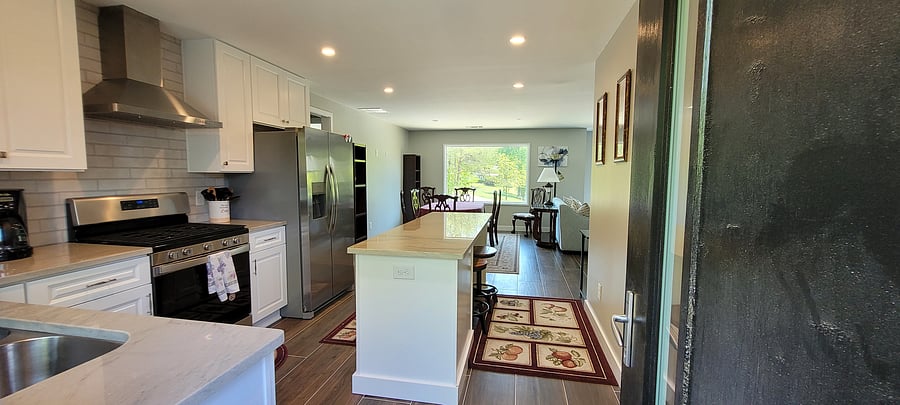Furnished Finder property 557077_1 photo 3