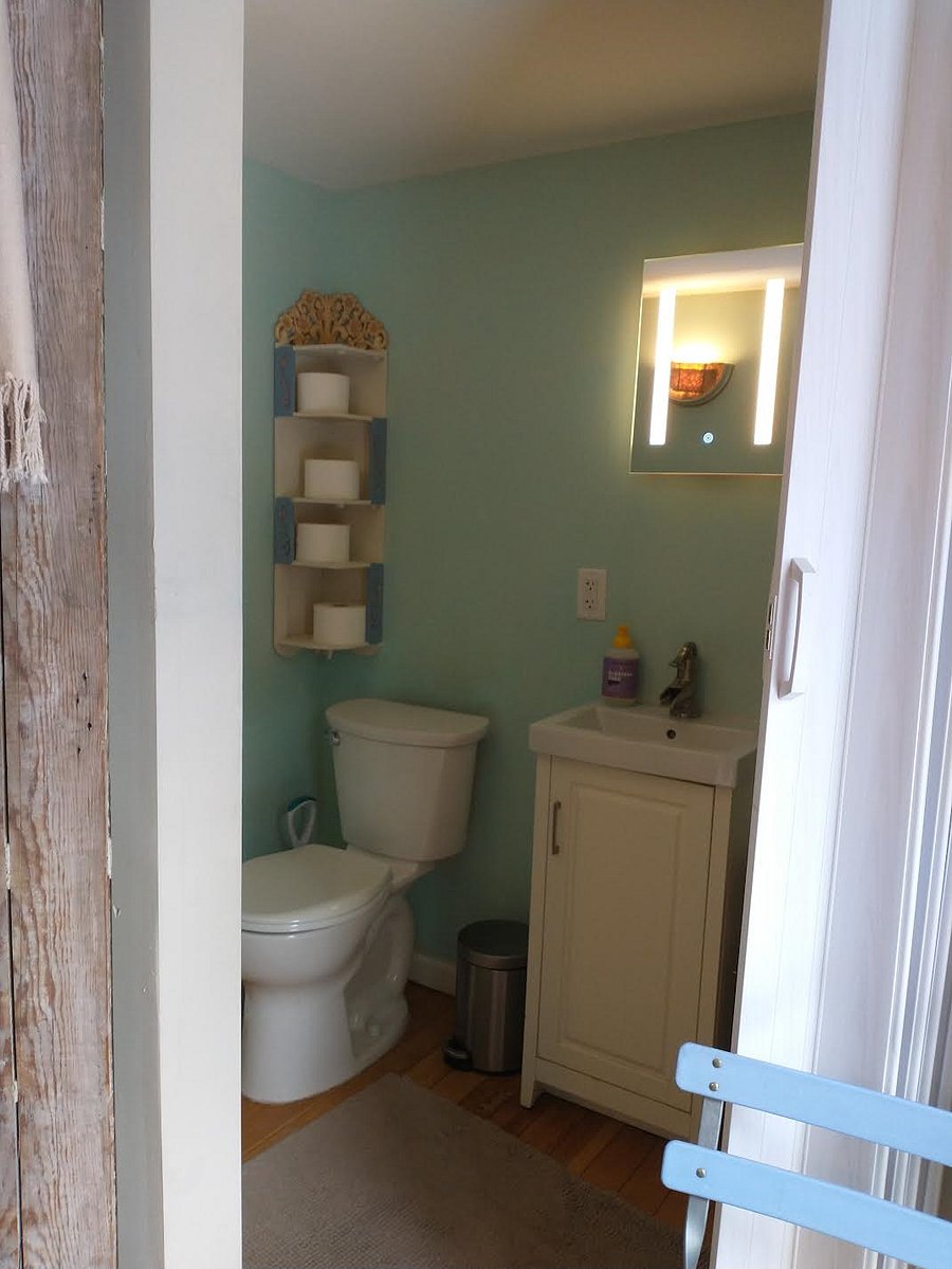 Furnished Finder property 557110_1 photo 11