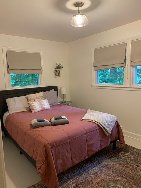 pink bedroom