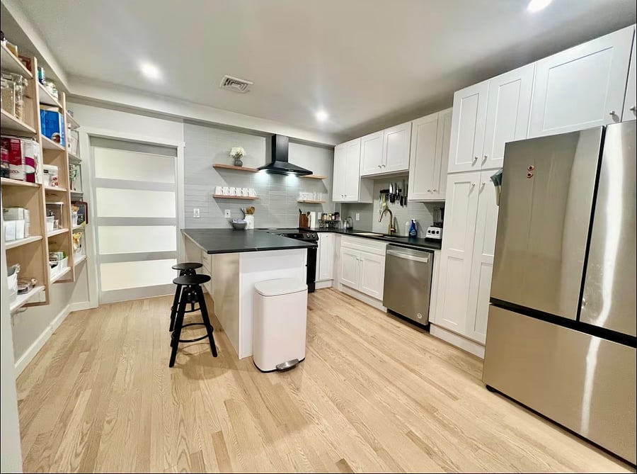 Furnished Finder property 557145_1 photo 4
