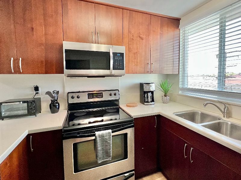 Furnished Finder property 557161_1 photo 3