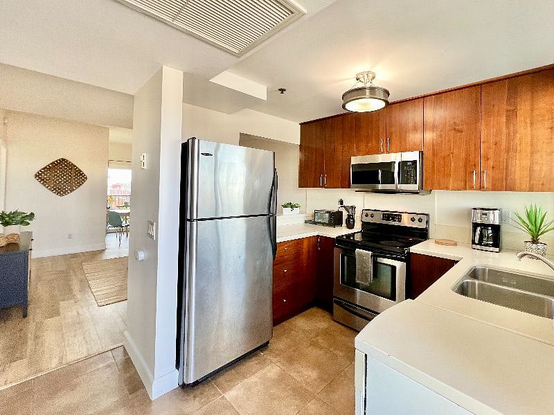 Furnished Finder property 557161_1 photo 5