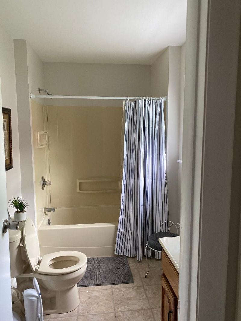 Furnished Finder property 557193_1 photo 17
