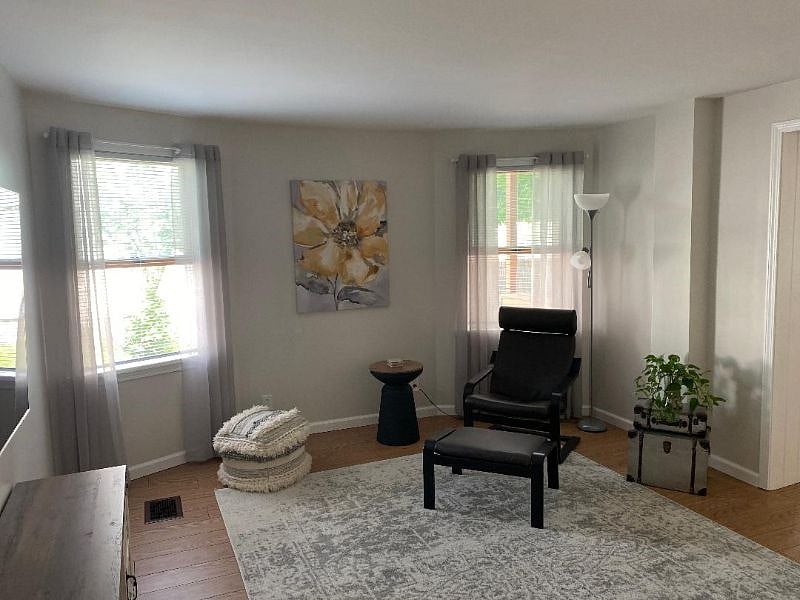 Furnished Finder property 557193_1 photo 3