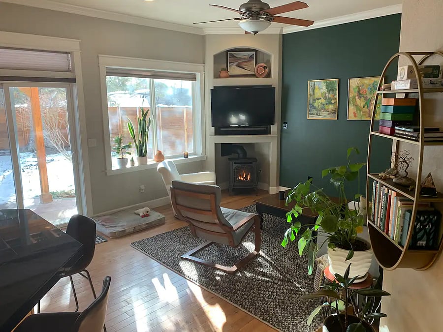 Furnished Finder property 557198_1 photo 2