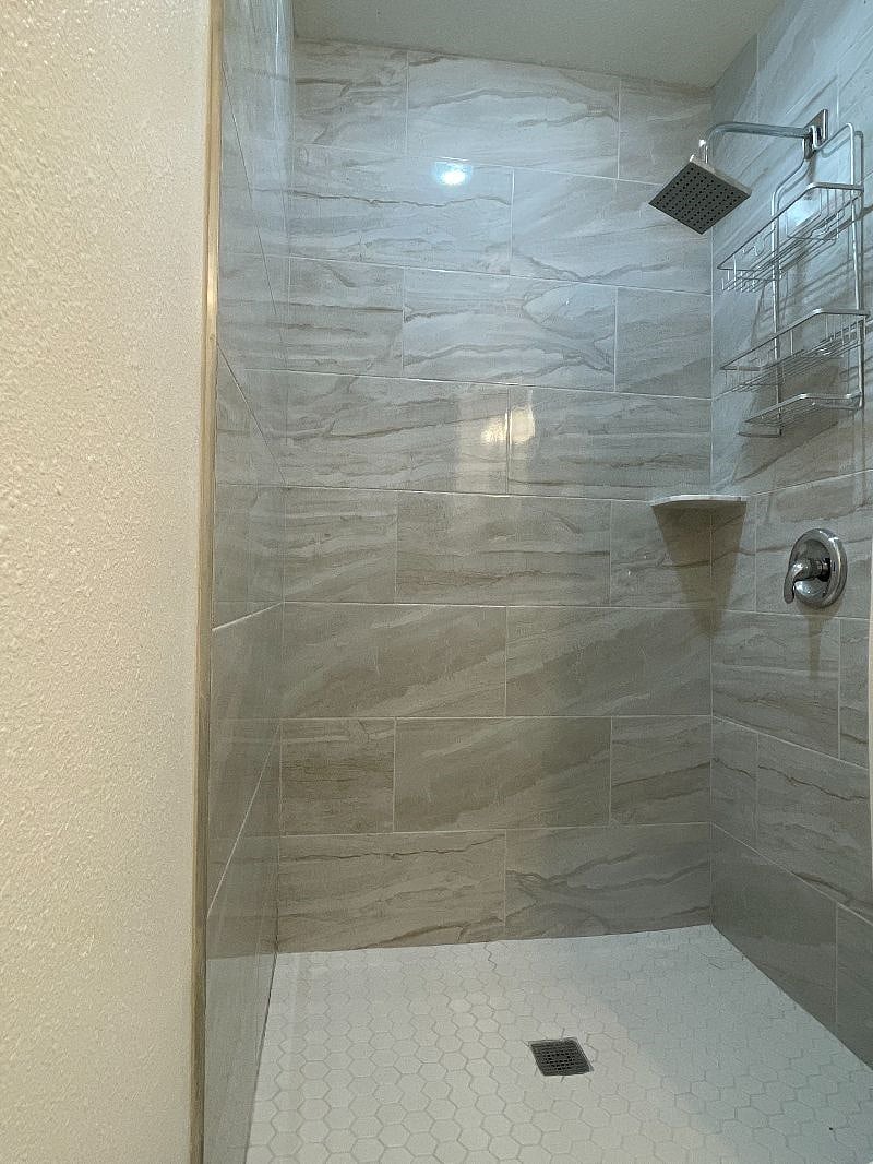 Furnished Finder property 557203_1 photo 4