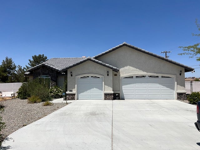 Furnished Finder property 557227_1 photo 14