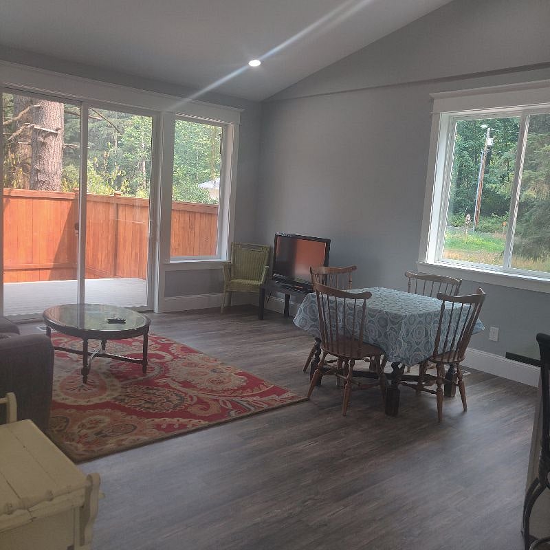 Furnished Finder property 557240_1 photo 22