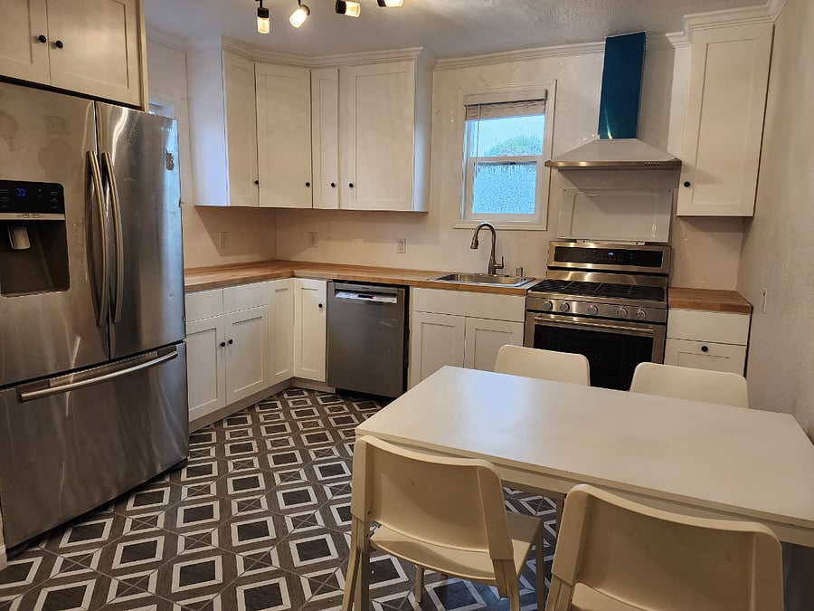 Furnished Finder property 557253_1 photo 4