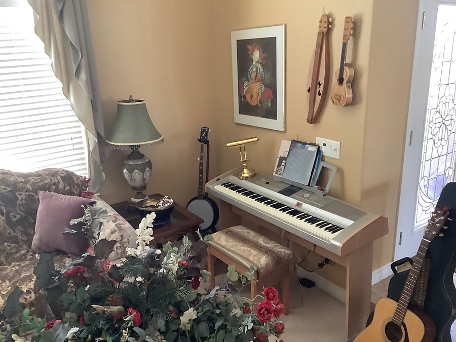 Furnished Finder property 557254_1 photo 9