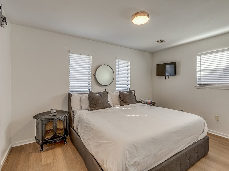 Furnished Finder property 557258_1 photo 6