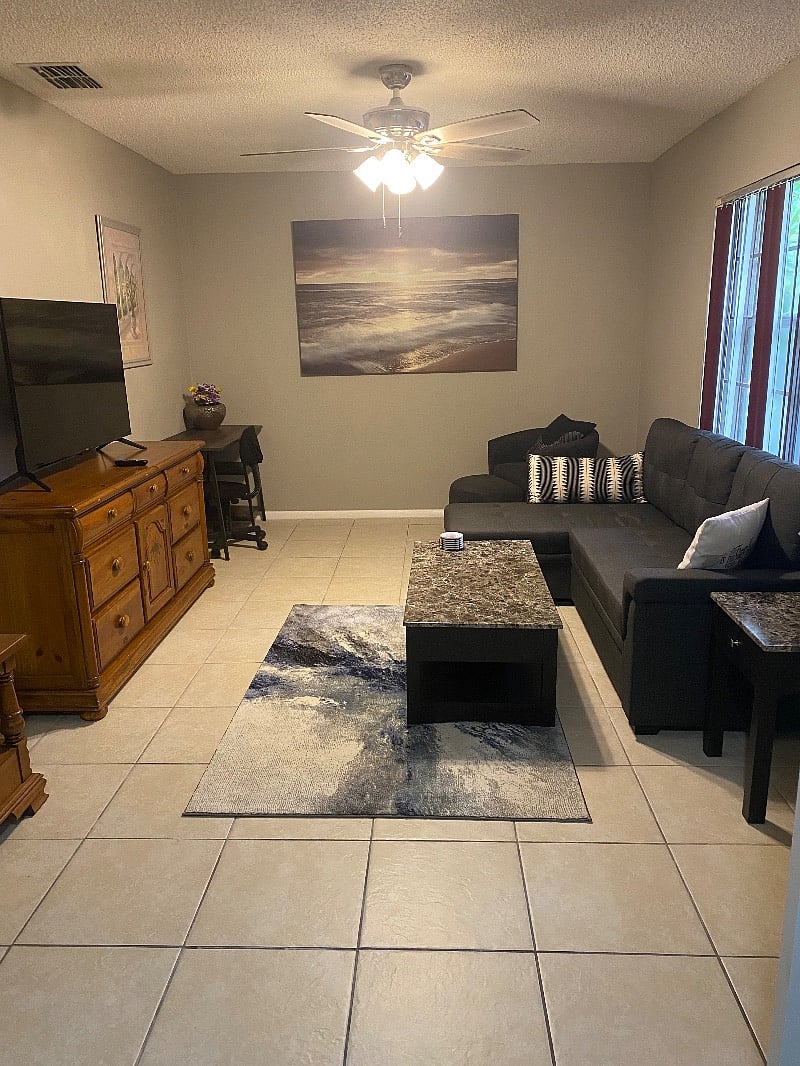 Den/office with sleeper sofa