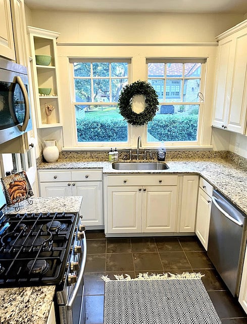 Furnished Finder property 557393_1 photo 10