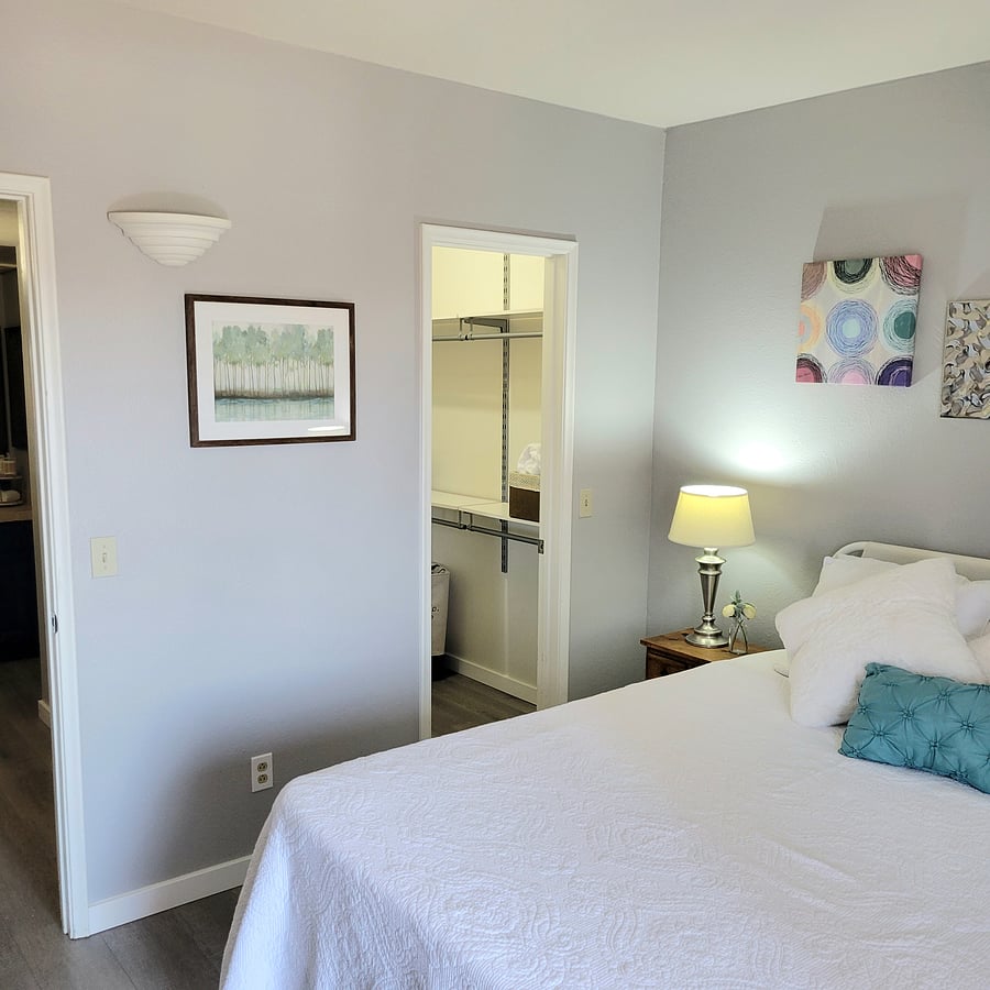 Furnished Finder property 557400_1 photo 9