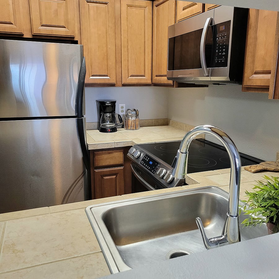Furnished Finder property 557400_1 photo 6