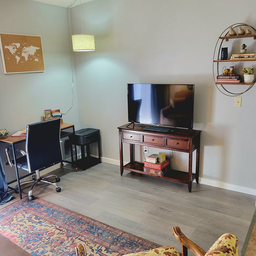 Furnished Finder property 557400_1 photo 3